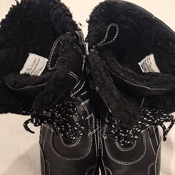 TOTES Women Size 8 Winter Boots Faux Fur Lace Up & Zipper for closure - Picture 10 of 10